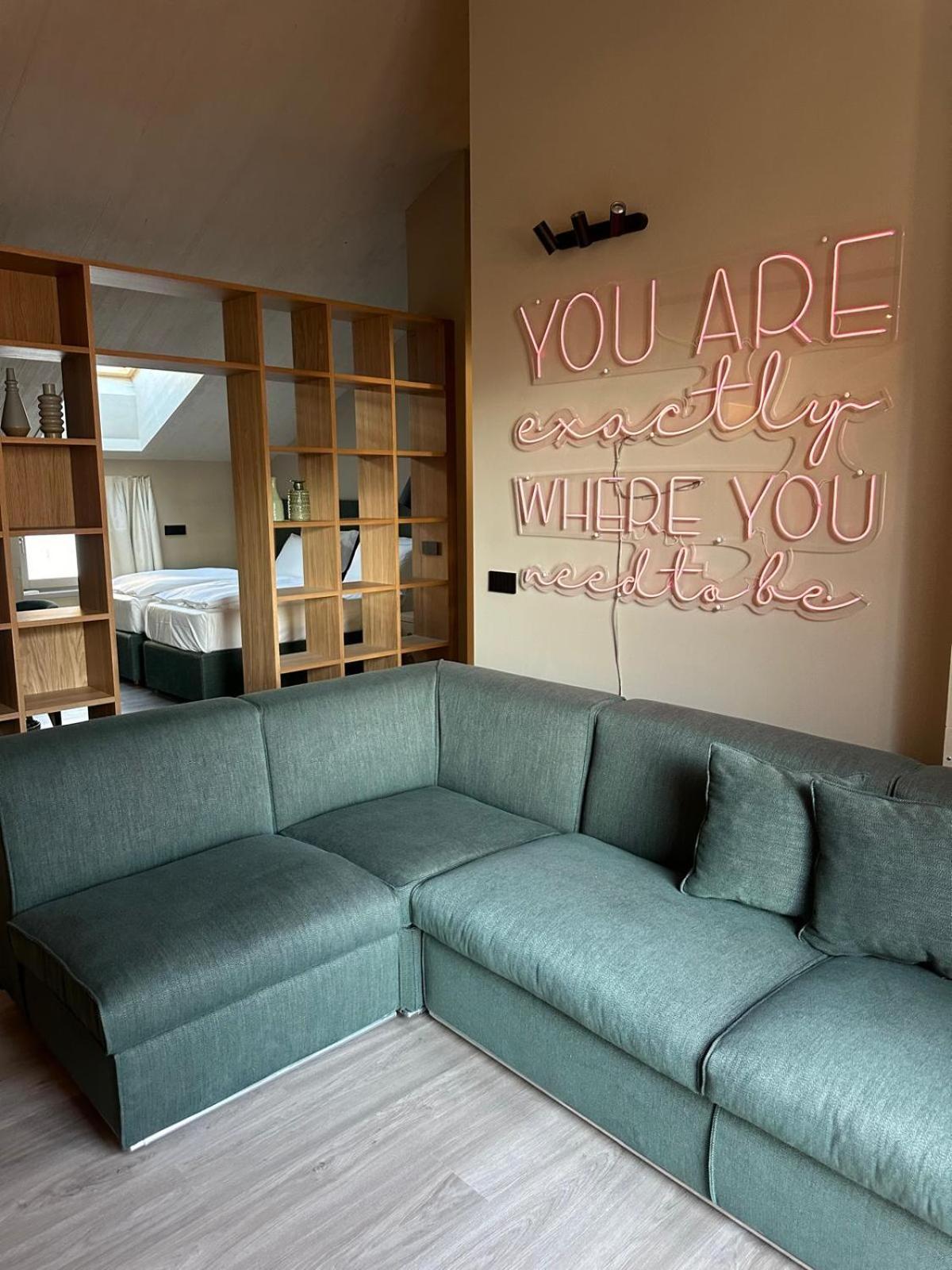 Terra Hotel Boutique ティラーノ エクステリア 写真